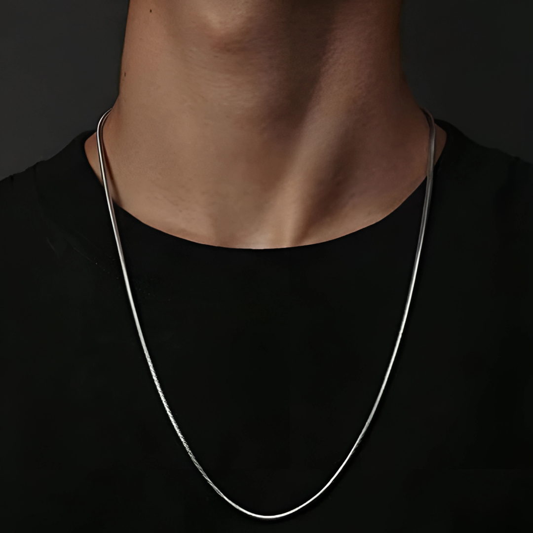 Sleek Contour – Men's Artificial Silver Chain