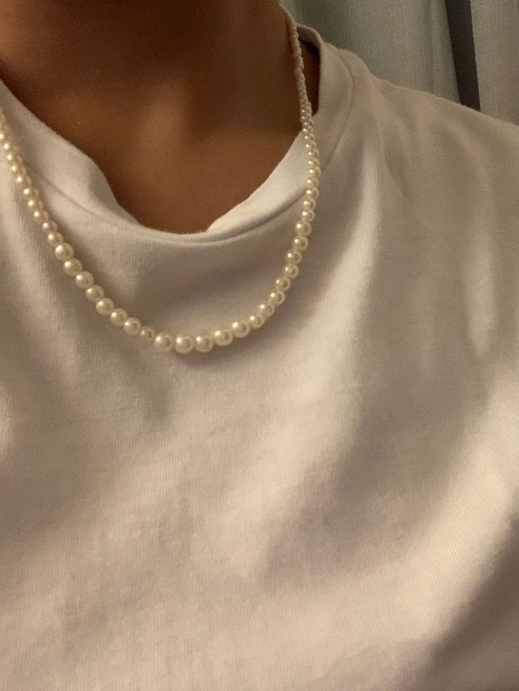 The Urban Pearl Necklace