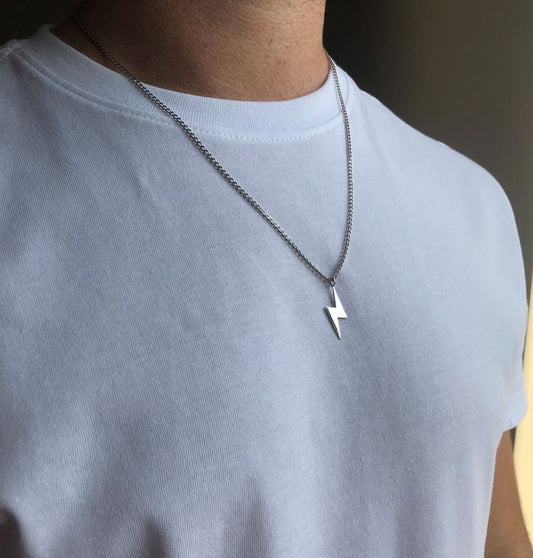 Static Bolt Pendant Chain